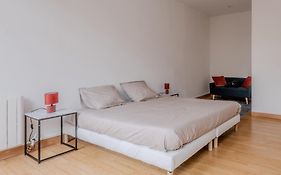La bulle Arrageoise - Grand place - Spacieux - Lumineux - Lit King Size - Wifi - Parking public